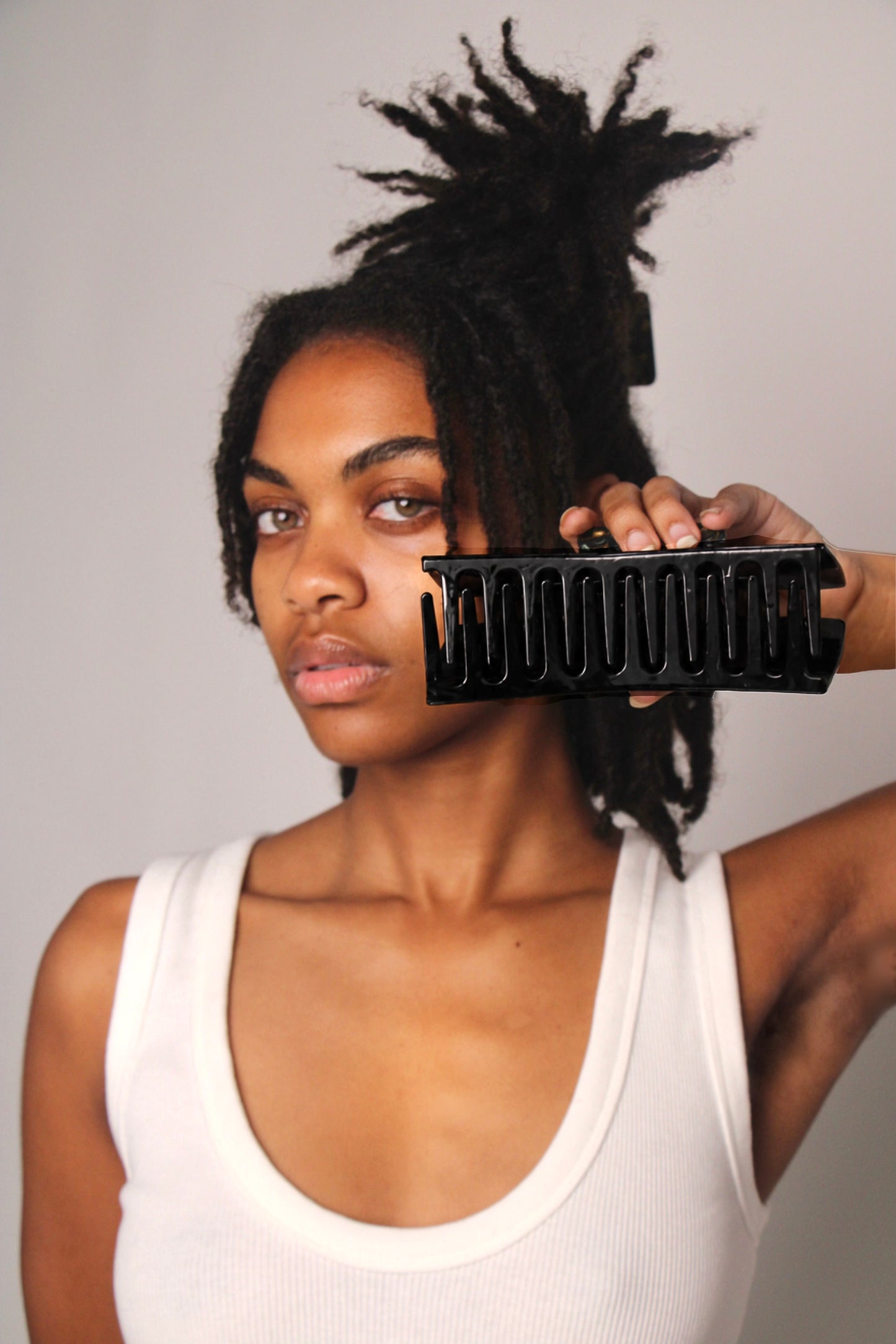 XXL Black Claw Clip
